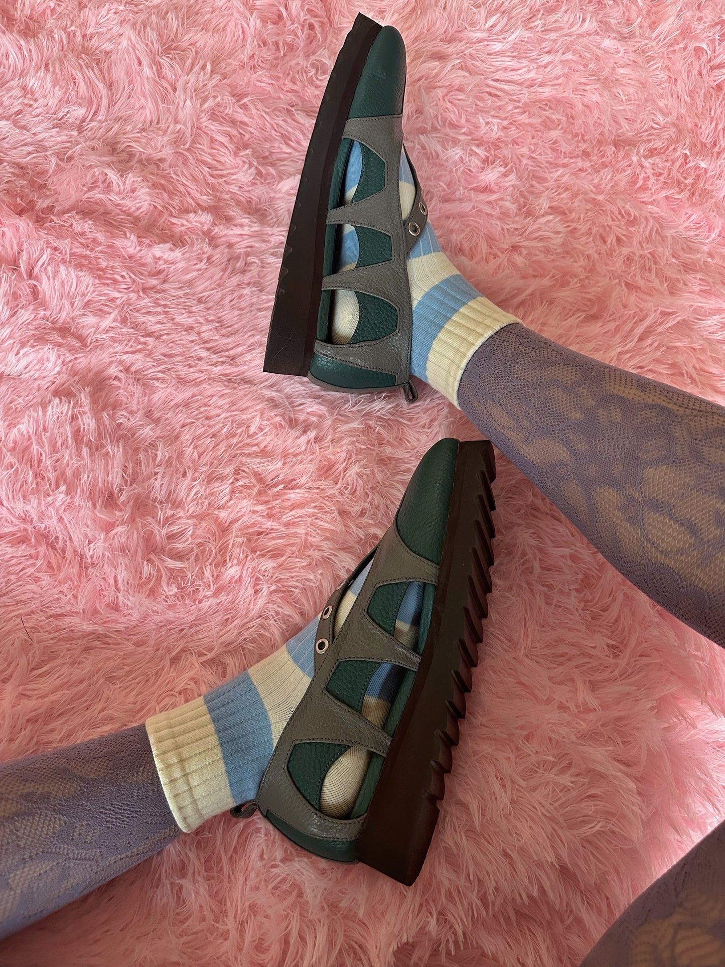 Tsi Flats - Forest Green/Gray